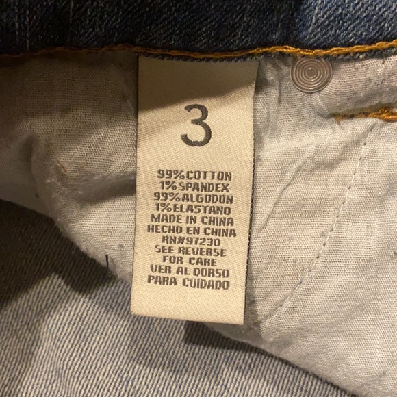 Almost Famous Boyfriend Jeans Medium Wash - Picture 6 of 13